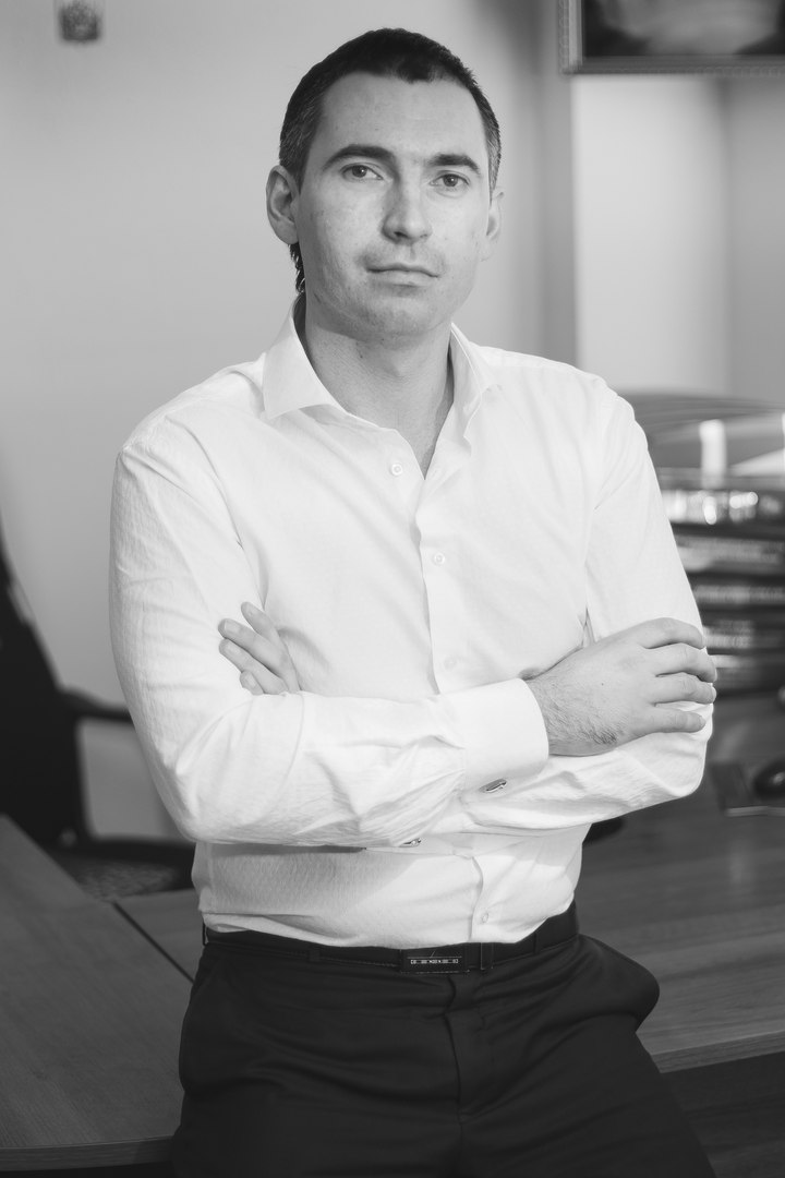 Васильев Максим